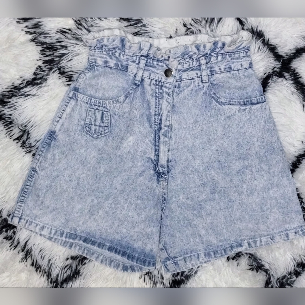 Vintage 80's 90's Acid Wash Ruffled High Waisted Switch USA Women's Jean Shorts